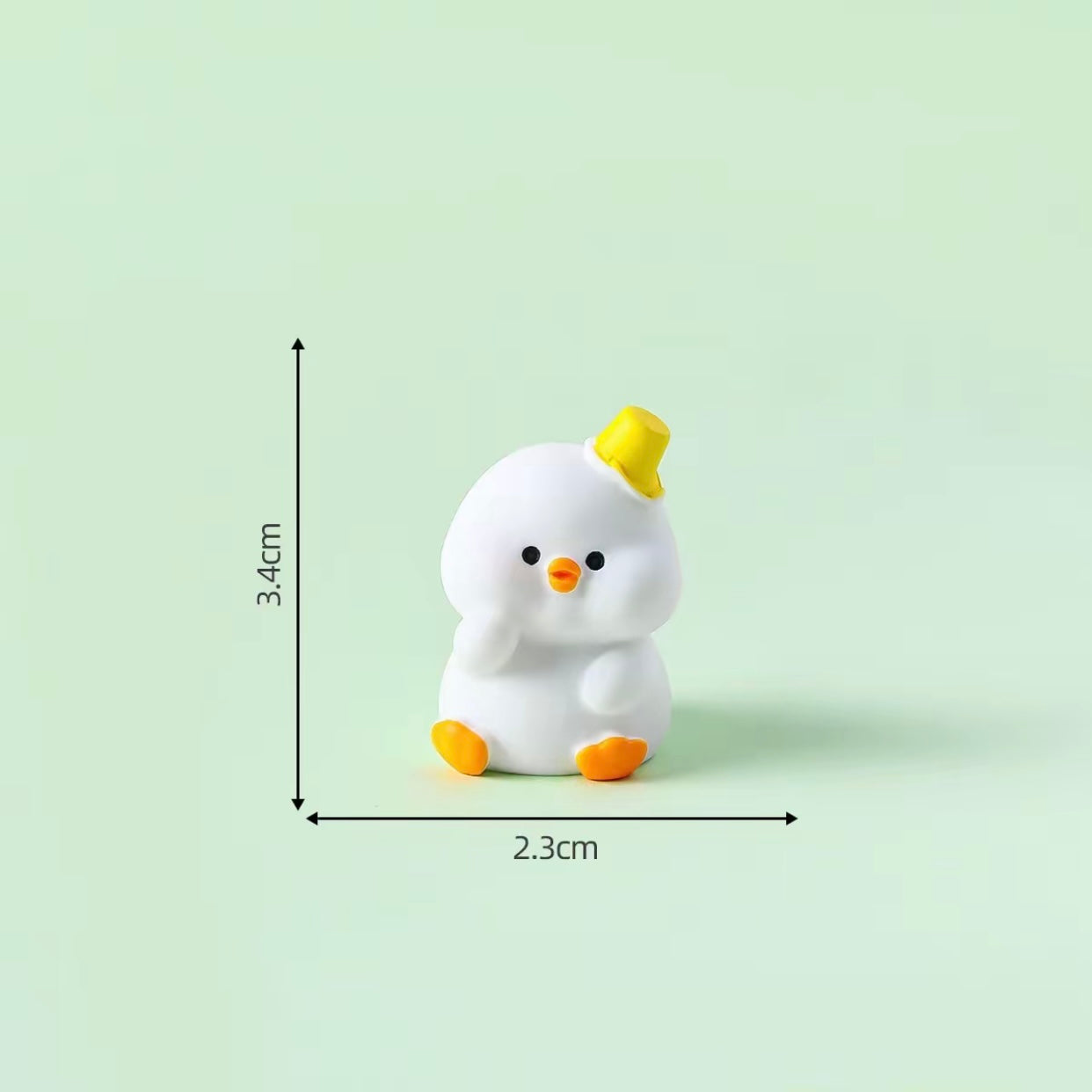 可爱活泼沙滩小鸭
