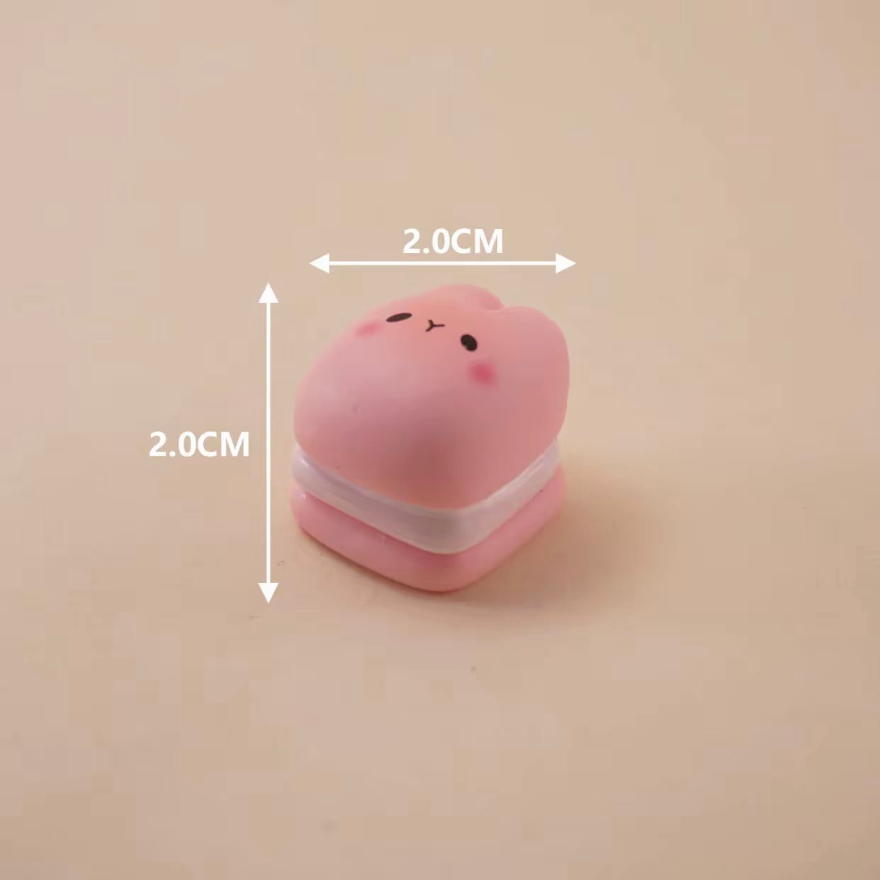 Cute Strawberry Cream Bunny Biscuits Dessert 可爱草莓奶油甜品兔兔饼干食玩