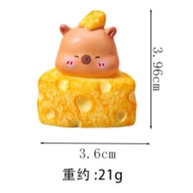 8-Piece Chill Capybara Dessert 8款卡皮甜品摆件