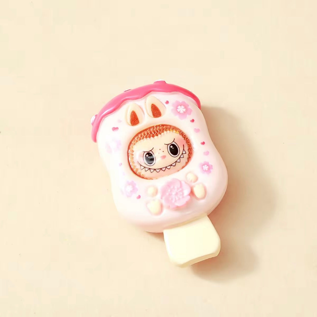 Labubu Rabbit Ice Cream 拉布布兔子雪糕萌粒